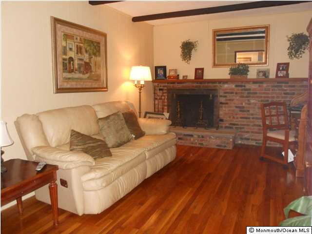 93 Tulip Lane Colts Neck, NJ 07722 - Photo 4 of 10 Additional Photo