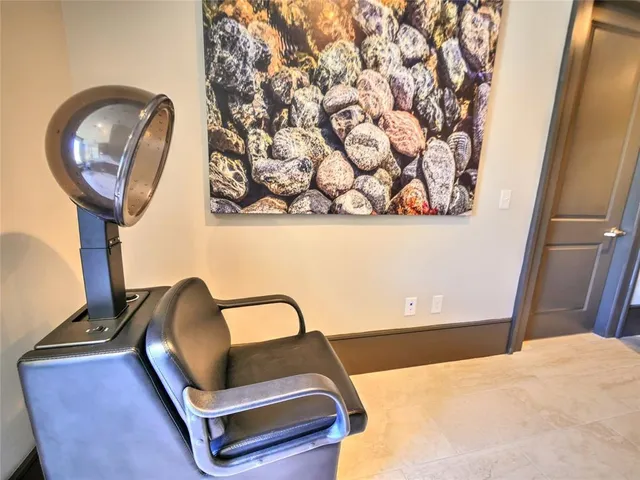 $1,900 | 5353 Space Center Boulevard, Unit B1, Pasadena, TX 77505