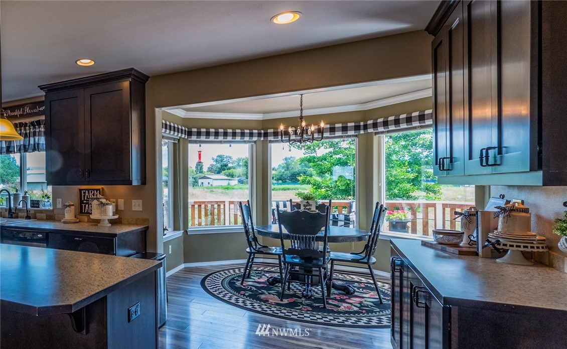 13829 Avon Allen Road Mount Vernon, WA 98273 - Photo 15 of 40 Gallery Image 15