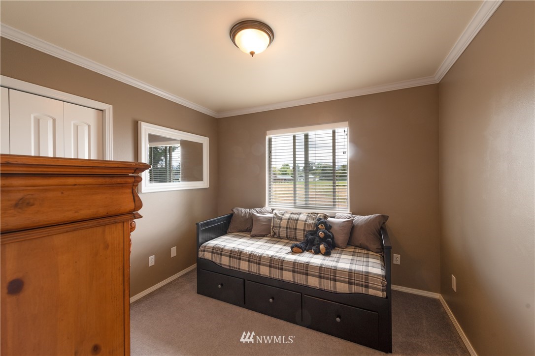 13829 Avon Allen Road Mount Vernon, WA 98273 - Photo 25 of 40 Gallery Image 25