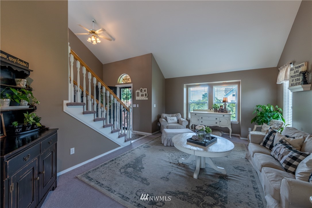 13829 Avon Allen Road Mount Vernon, WA 98273 - Photo 6 of 40 Gallery Image 6