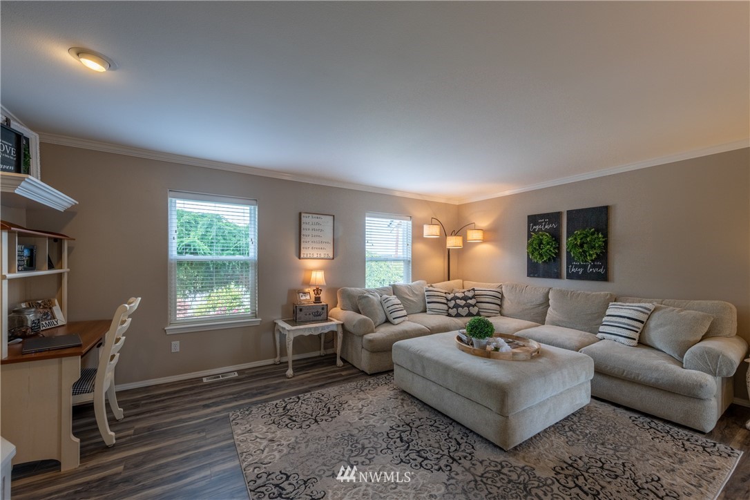 13829 Avon Allen Road Mount Vernon, WA 98273 - Photo 8 of 40 Gallery Image 8