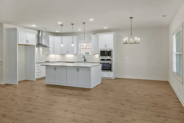 $2,800 | 7220 Fairlawn Drive, Fairview, TN 37062