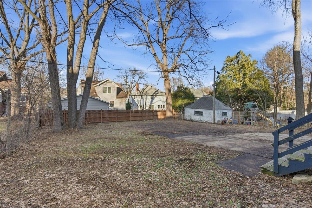 2218 Regent Street, Unit 2 Madison, WI 53726 - Photo 26 of 27