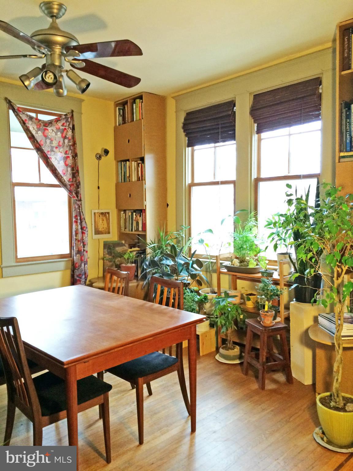 648 North Bend Road Baltimore, MD 21229 - Photo 14 of 30 Dining Room