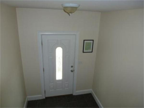 111 Heath Street Boston, MA 02120 - Photo 17 of 17 view of empty room with closet