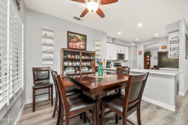 $569,999 | 40266 Racquet Lane, Palmdale, CA 93551