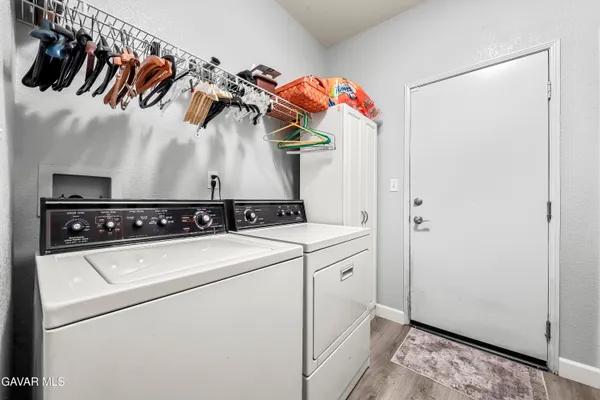 $569,999 | 40266 Racquet Lane, Palmdale, CA 93551