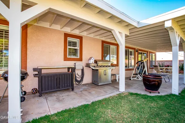 $569,999 | 40266 Racquet Lane, Palmdale, CA 93551