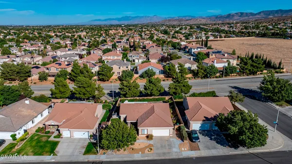 $569,999 | 40266 Racquet Lane, Palmdale, CA 93551