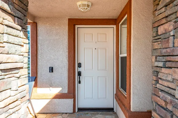 $569,999 | 40266 Racquet Lane, Palmdale, CA 93551