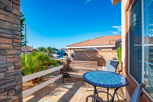 $569,999 | 40266 Racquet Lane, Palmdale, CA 93551