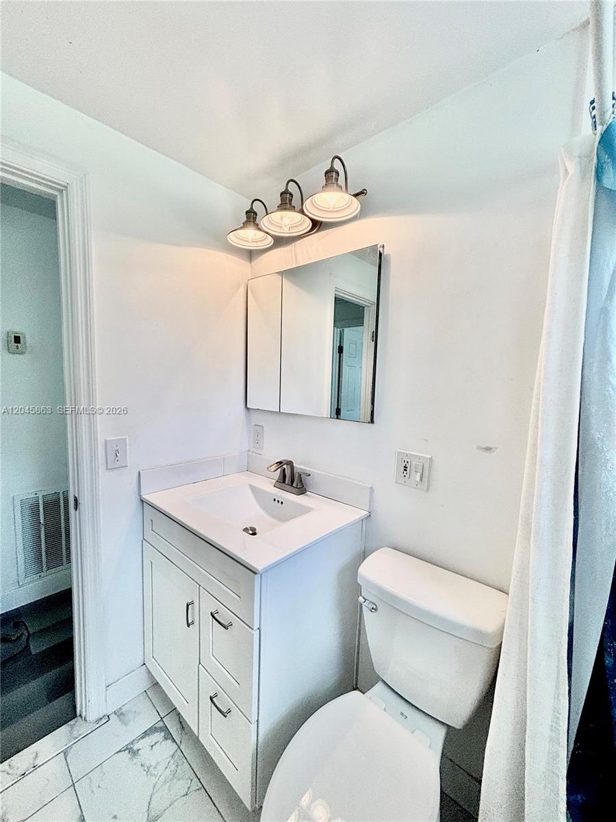 5809 Sullivan Road Jupiter, FL 33458 - Photo 15 of 21