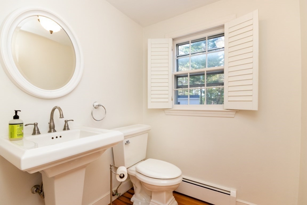 10 Longmeadow Road Norfolk, MA 02056 - Photo 17 of 40 Gallery Image 17