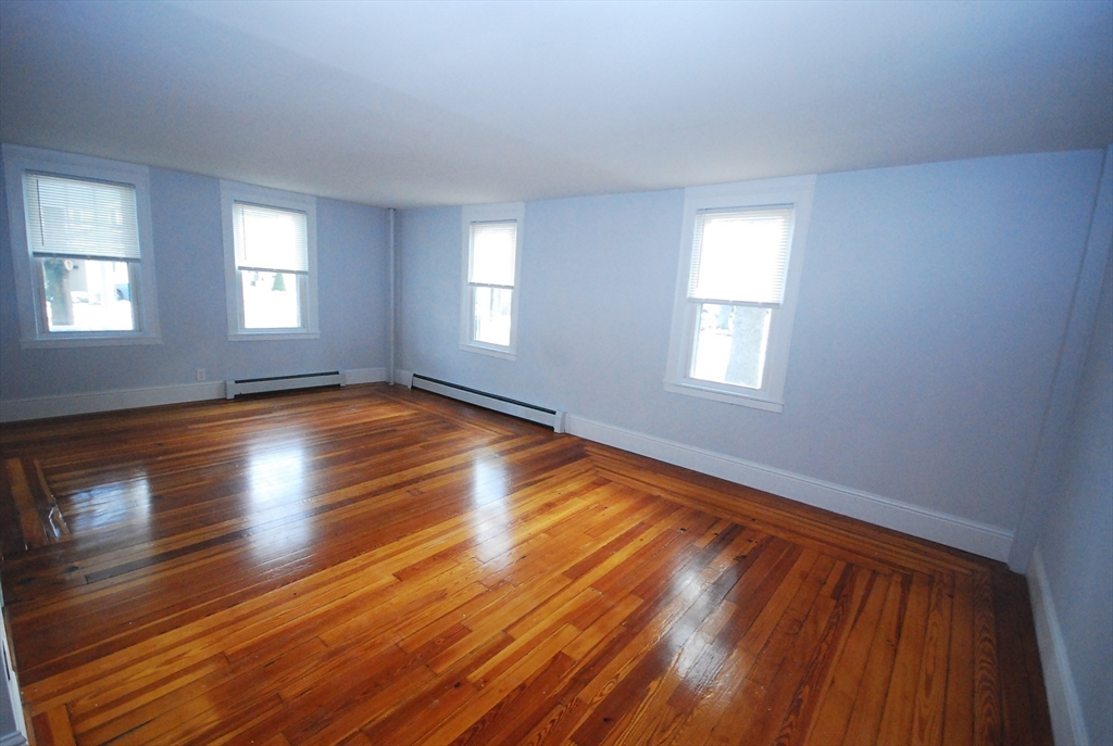 22 Eleanor Road Springfield, MA 01108 - Photo 14 of 42