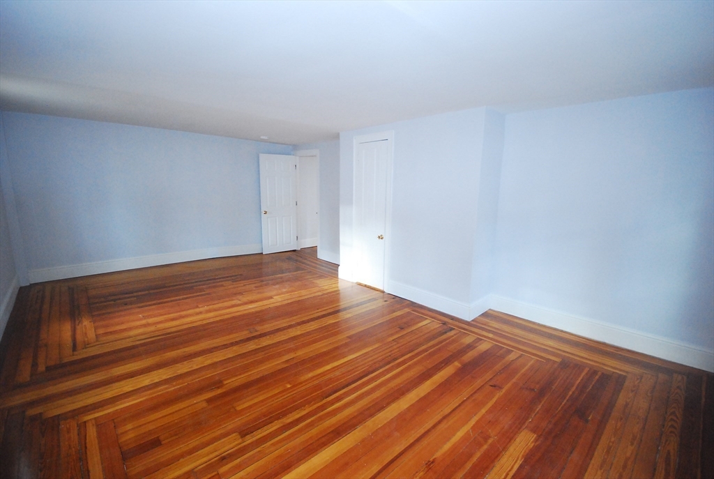 22 Eleanor Road Springfield, MA 01108 - Photo 15 of 42