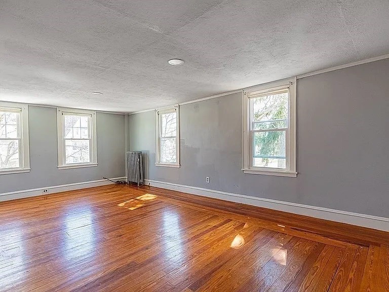 22 Eleanor Road Springfield, MA 01108 - Photo 26 of 42