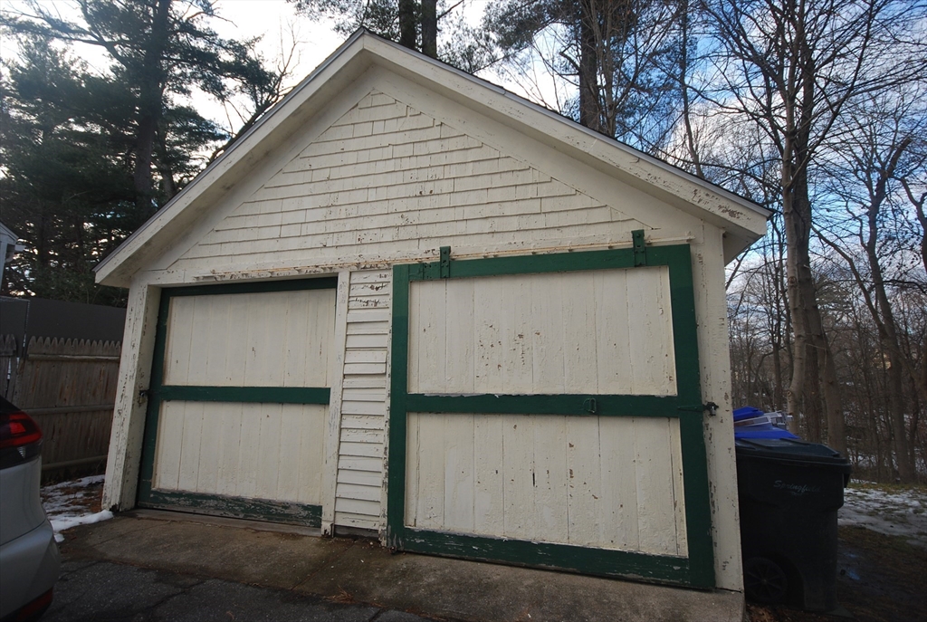 22 Eleanor Road Springfield, MA 01108 - Photo 42 of 42