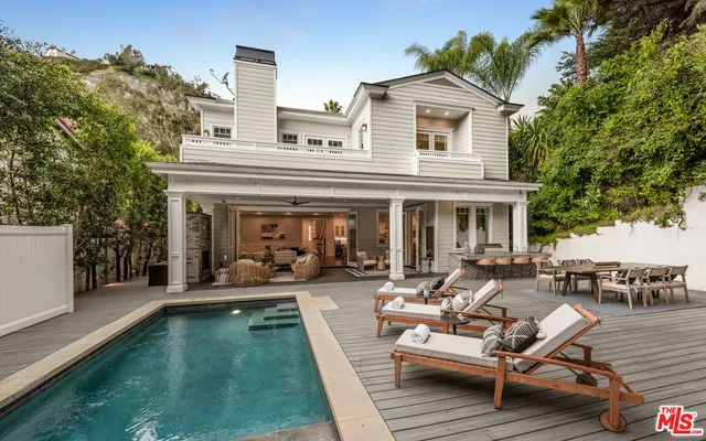 $25,000 | 1836 Laurel Canyon Boulevard, Unit 2, Los Angeles, CA 90046