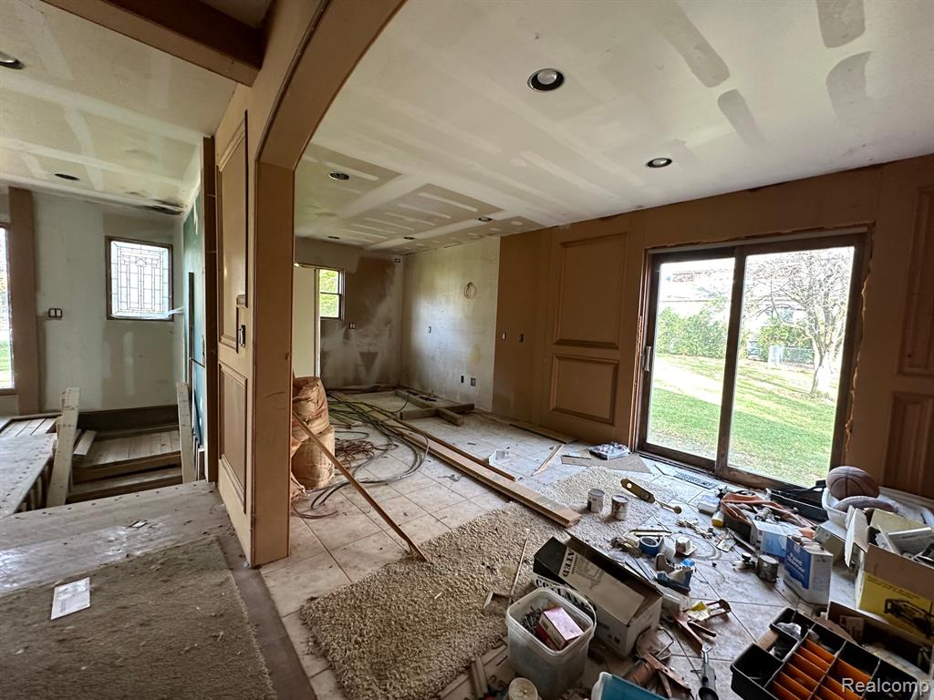 3151 Grant Road Rochester Hills, MI 48309 - Photo 8 of 23