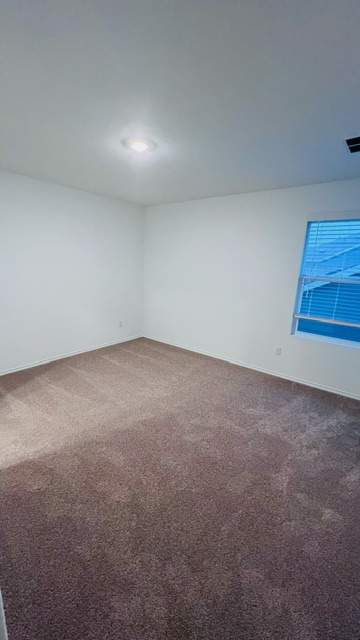 304 The Bad Way Jarrell, TX 76537 - Photo 15 of 26