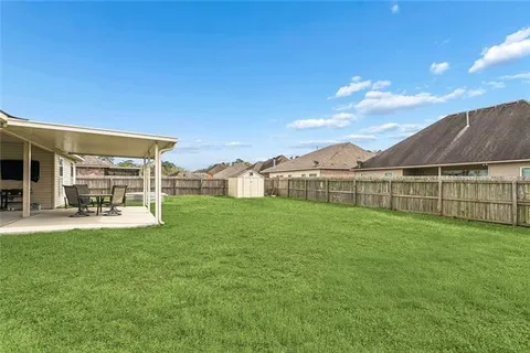 $310,000 | 563 Ponderosa Drive, Ponchatoula, LA 70454