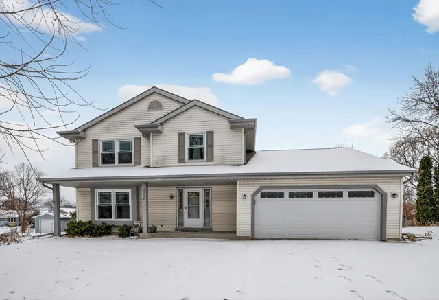 $509,900 | 7258 Countryside Court, Franklin, WI 53132