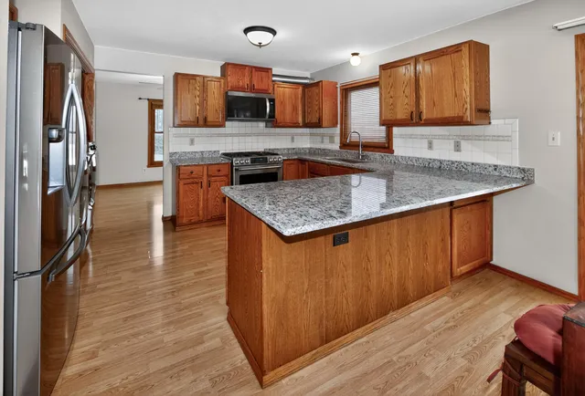 $509,900 | 7258 Countryside Court, Franklin, WI 53132