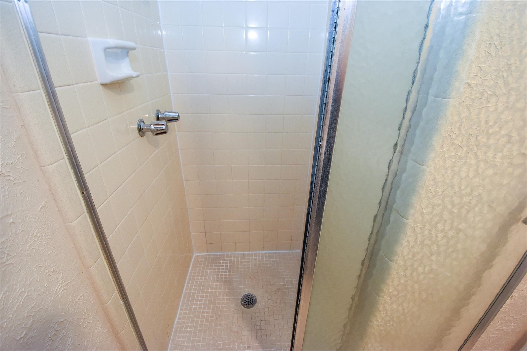 1524 Beaumont Road Baytown, TX 77520 - Photo 16 of 19