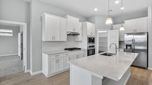 $492,300 | 3309 Pier Vw Street, Grand Prairie, TX 76065