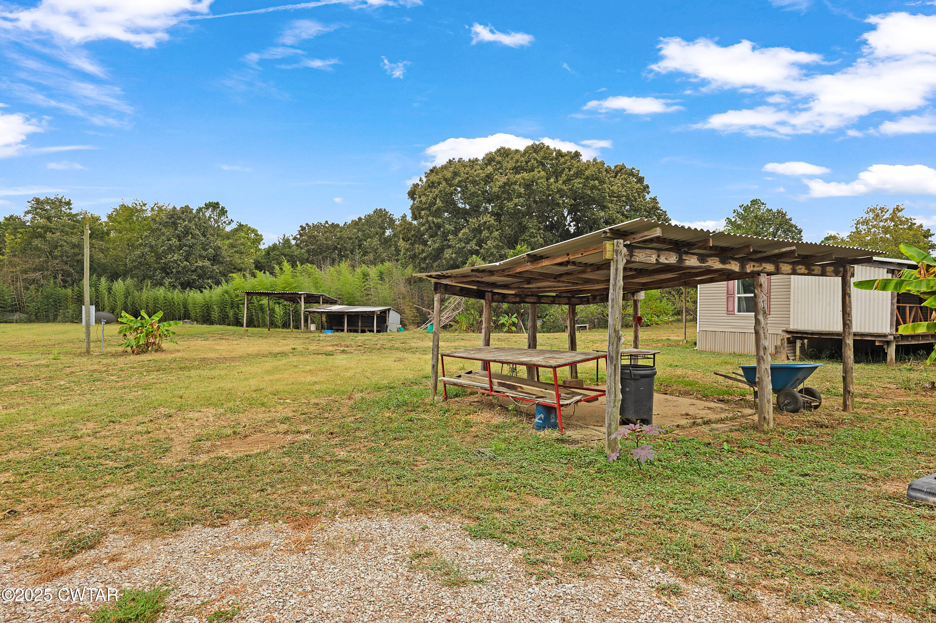 125 Advent Road Bolivar, TN 38008 - Photo 25 of 35 E02A3374
