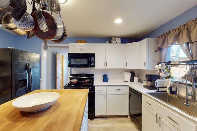 $110,000 | 2412 South B Street, Elwood, IN 46036