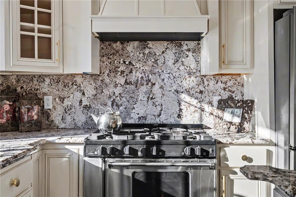 8430 Kickapoo Street De Soto, KS 66018 - Photo 16 of 62