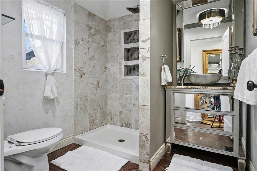 8430 Kickapoo Street De Soto, KS 66018 - Photo 28 of 62