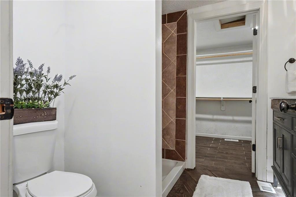 8430 Kickapoo Street De Soto, KS 66018 - Photo 34 of 62