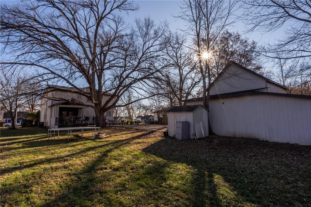 8430 Kickapoo Street De Soto, KS 66018 - Photo 57 of 62