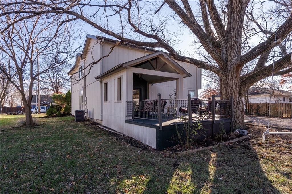 8430 Kickapoo Street De Soto, KS 66018 - Photo 58 of 62