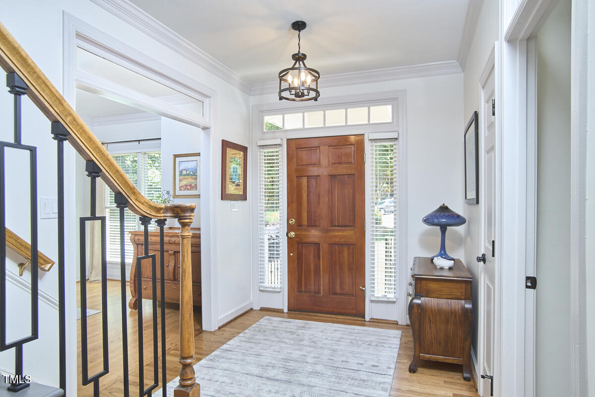 407 Crickentree Drive Cary, NC 27518 - Photo 6 of 78 019