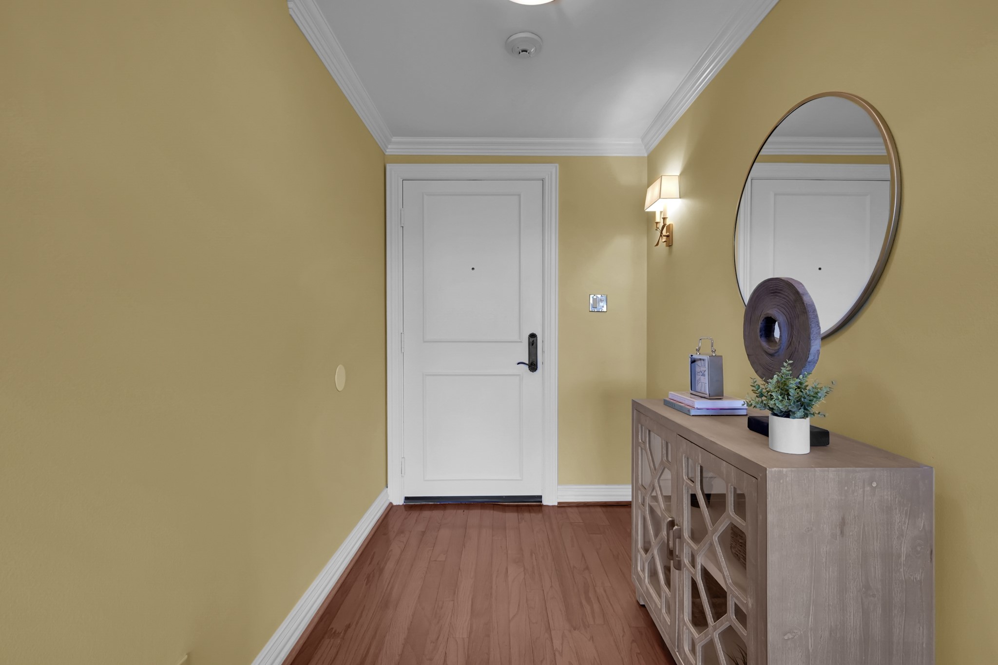 49 Briar Hollow Lane, Unit 504 Houston, TX 77027 - Photo 2 of 25 a view of a livingroom with wooden floor