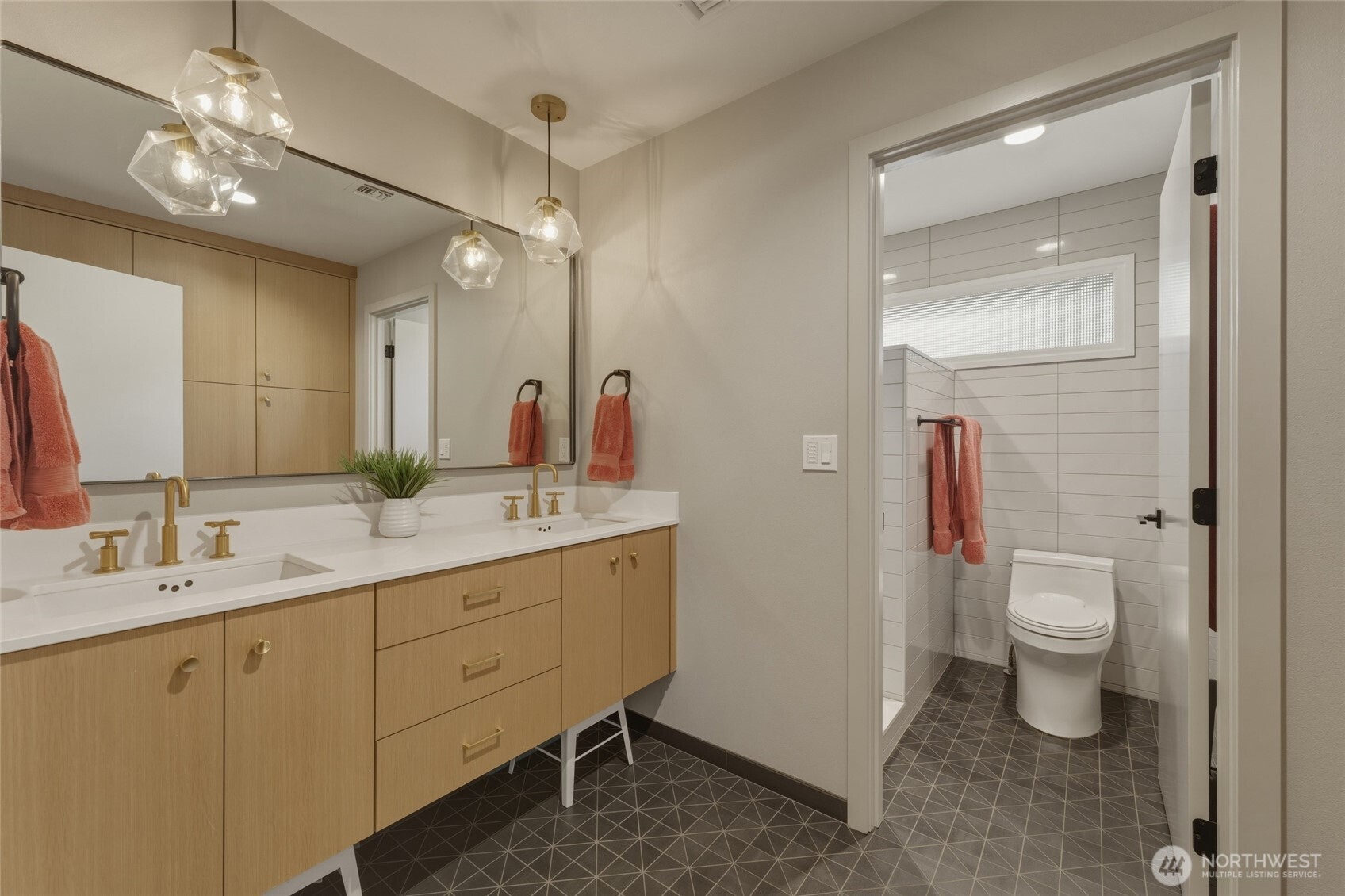 1231 South Division Street Walla Walla, WA 99362 - Photo 3 of 40