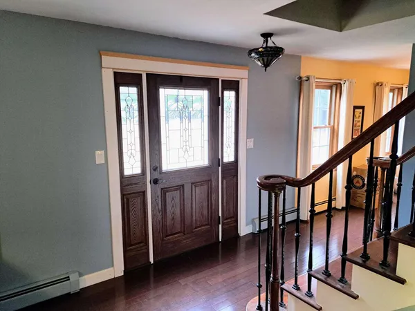 $669,000 | 473 Maple Street, North Berwick, ME 03906