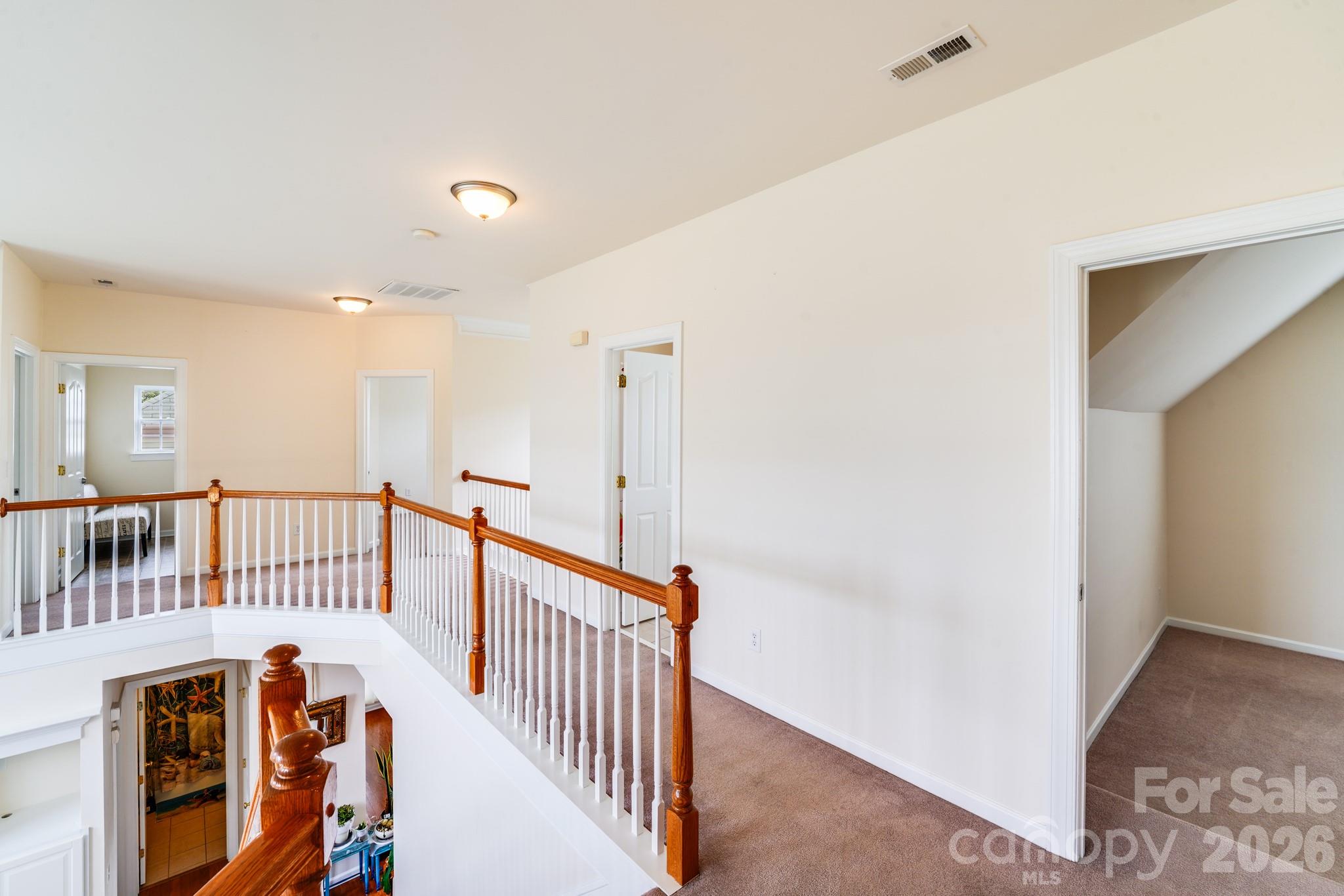 6227 Castlecove Road Charlotte, NC 28278 - Photo 12 of 37