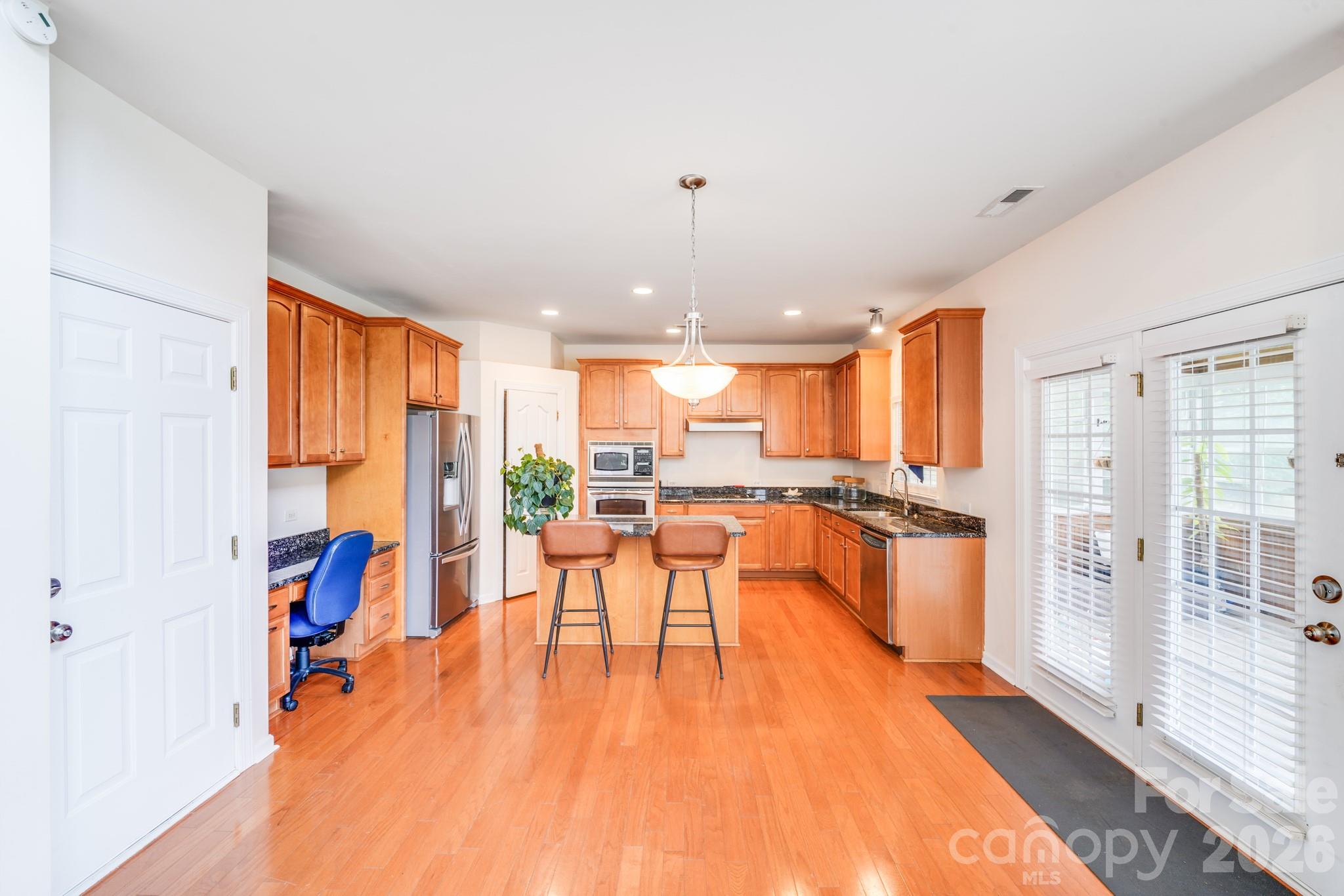 6227 Castlecove Road Charlotte, NC 28278 - Photo 14 of 37