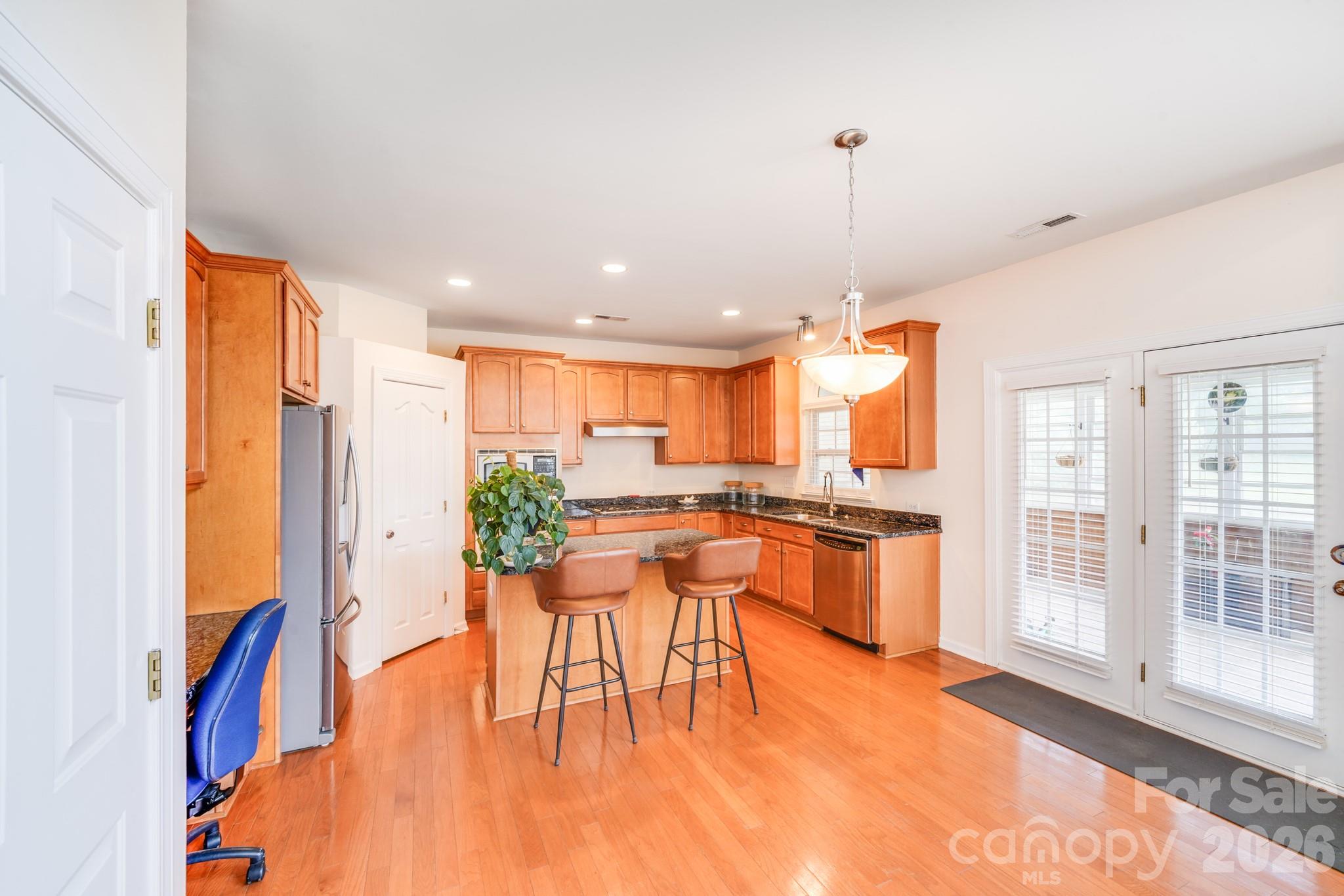 6227 Castlecove Road Charlotte, NC 28278 - Photo 18 of 37
