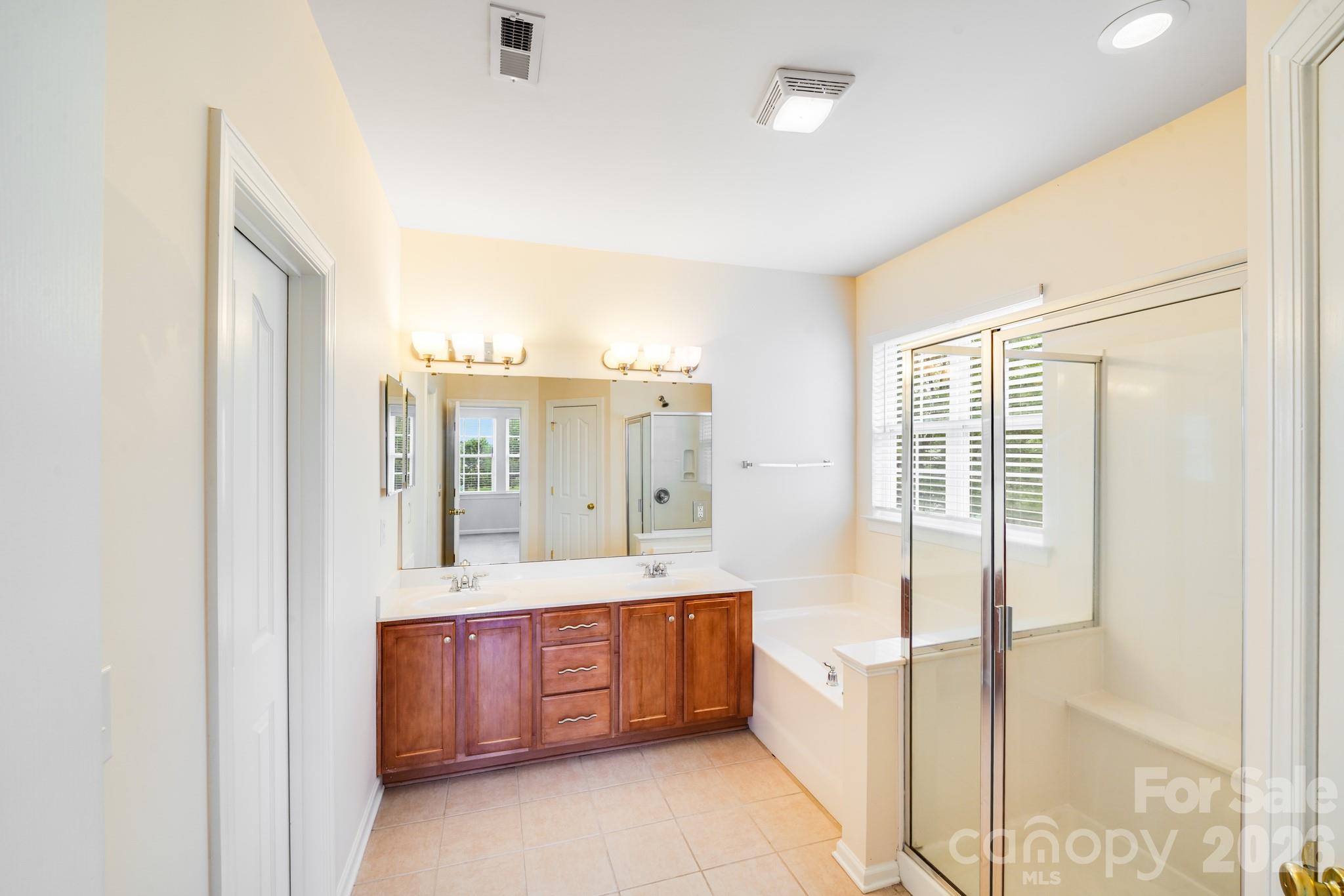 6227 Castlecove Road Charlotte, NC 28278 - Photo 21 of 37