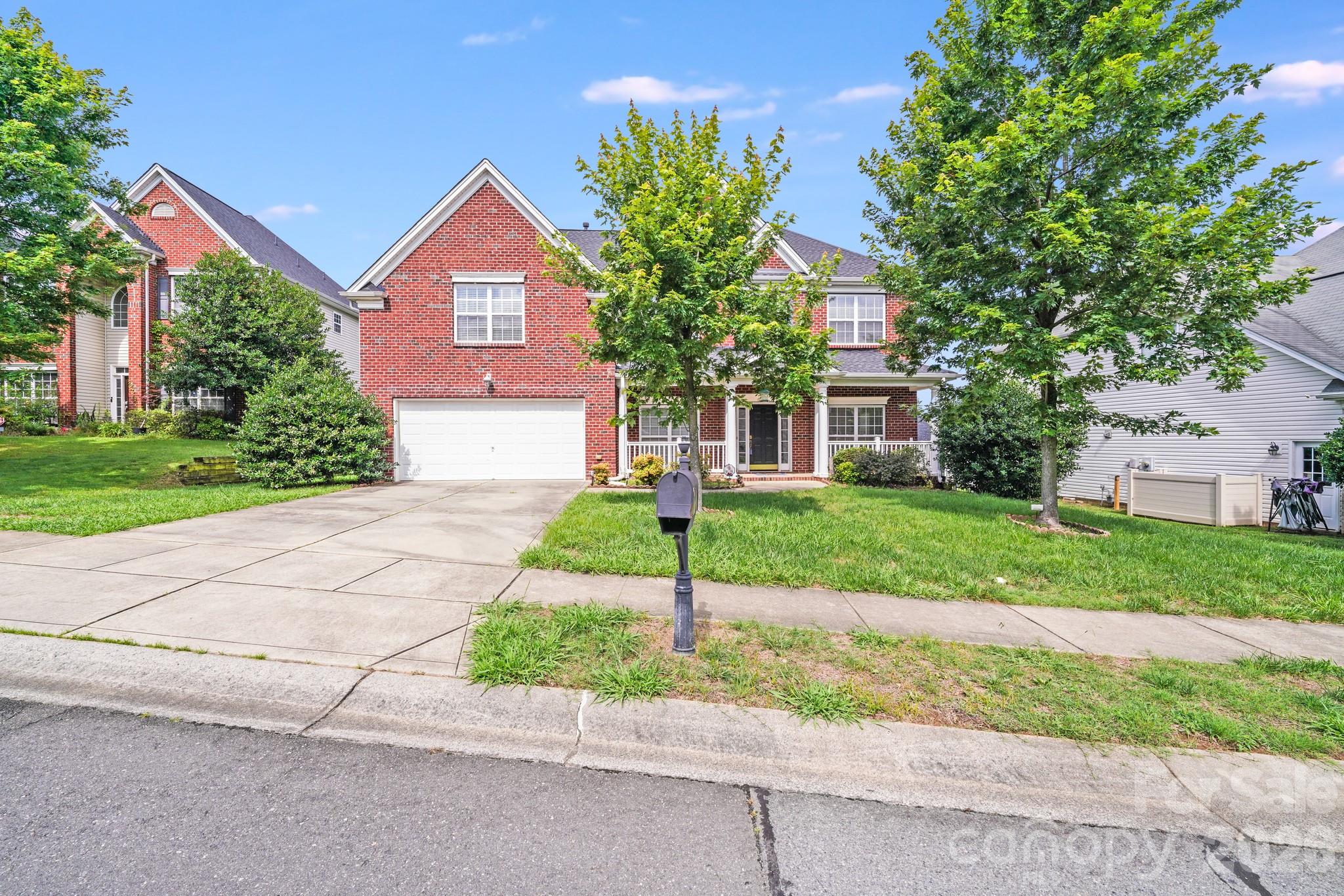 6227 Castlecove Road Charlotte, NC 28278 - Photo 3 of 37
