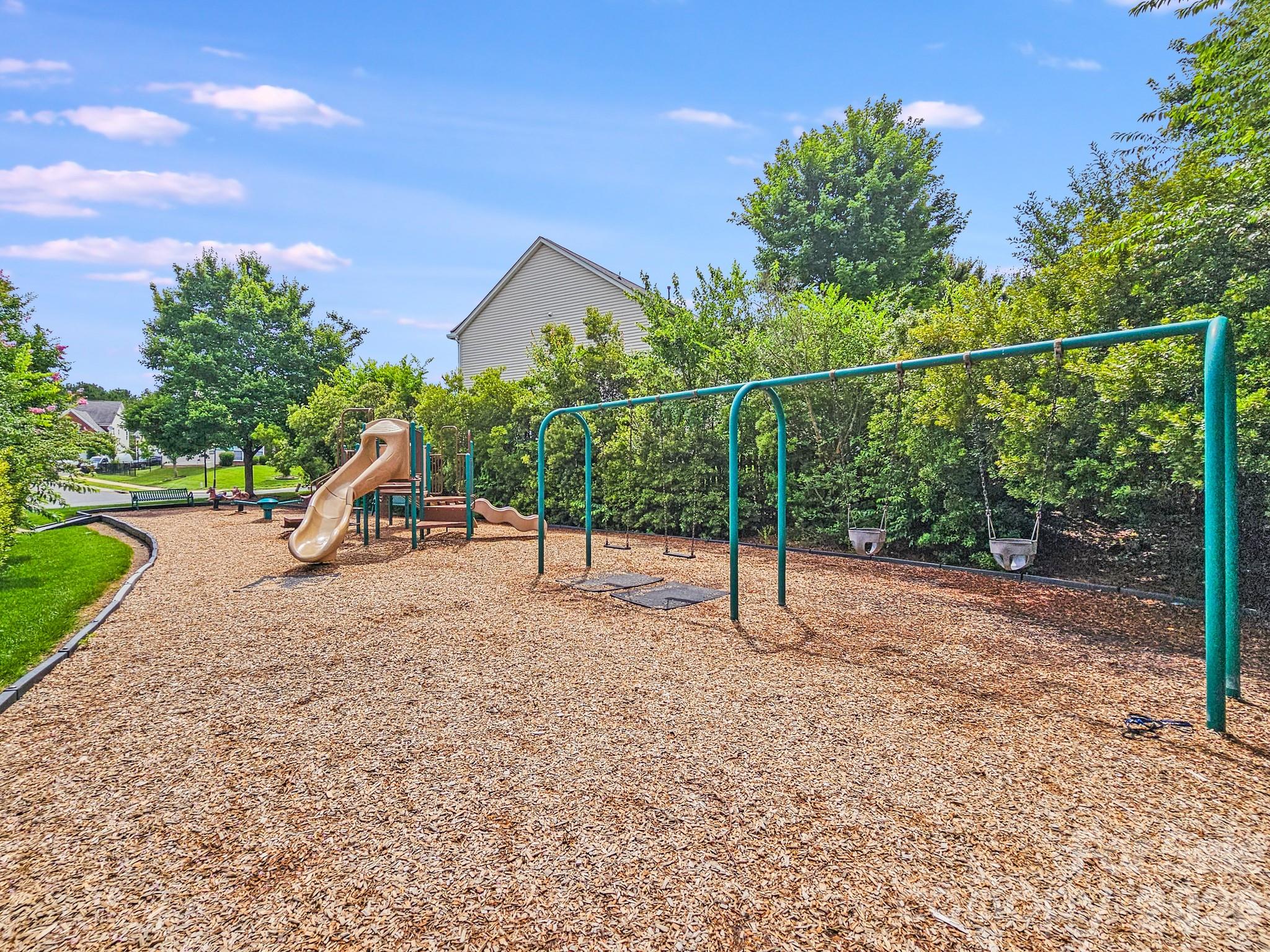 6227 Castlecove Road Charlotte, NC 28278 - Photo 36 of 37