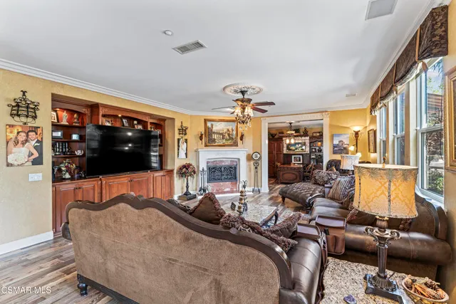 $1,599,000 | 4104 Dakota Drive, Moorpark, CA 93021