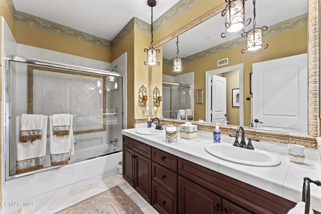 4104 Dakota Drive Moorpark, CA 93021 - Photo 16 of 44