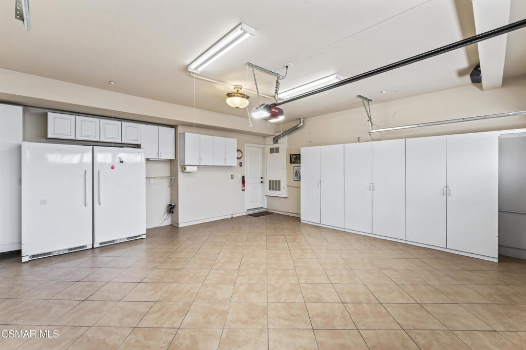 4104 Dakota Drive Moorpark, CA 93021 - Photo 18 of 44